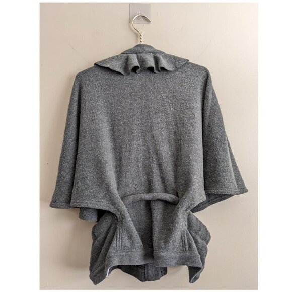 Gap Ruffle Wool Blend cape - Picture 2 of 6